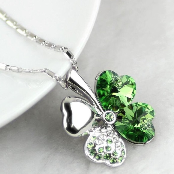 None Jewelry - (last 1)✨Green Four Heart Clover necklace with crystal elements- length 16in